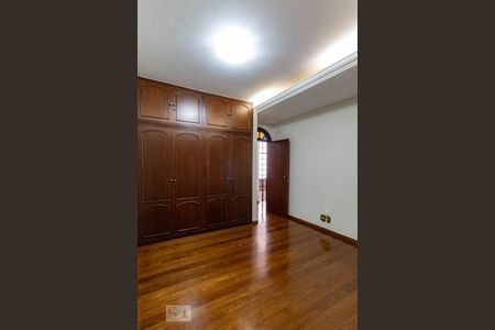 Casa para alugar com 500m², 6 quartos e sem vagaquarto 4