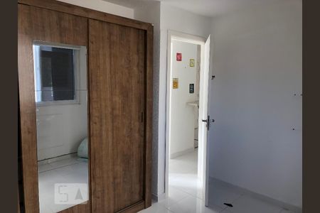 Quarto de apartamento para alugar com 1 quarto, 42m² em Mato Grande, Canoas