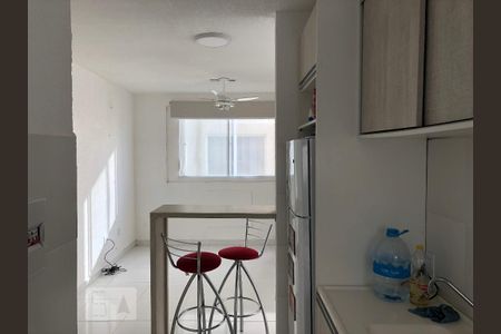 Cozinha de apartamento para alugar com 1 quarto, 42m² em Mato Grande, Canoas