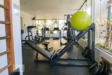 Apartamento para alugar com 40m², 2 quartos e 1 vaga Apartamento para alugar com 40m², 2 quartos e 1 vagaÁrea comum - Academia