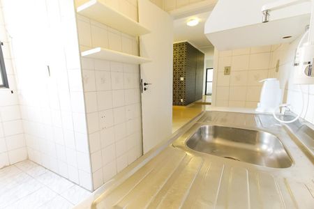 Apartamento para alugar com 40m², 2 quartos e 1 vaga Apartamento para alugar com 40m², 2 quartos e 1 vagaCozinha
