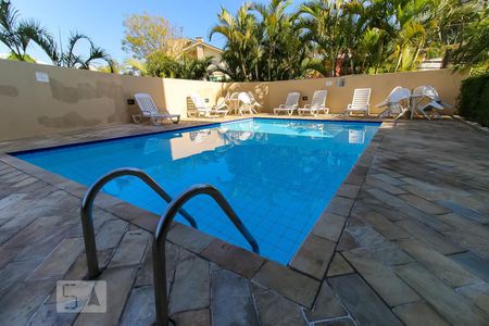 Apartamento para alugar com 40m², 2 quartos e 1 vaga Apartamento para alugar com 40m², 2 quartos e 1 vagaÁrea comum - Piscina