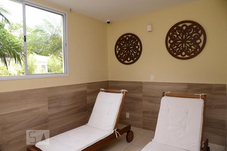 Apartamento à venda com 65m², 2 quartos e 1 vagaÁrea comum 