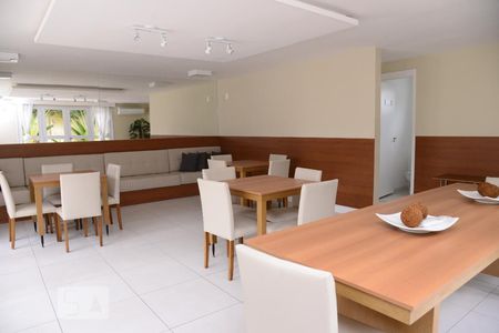 Apartamento à venda com 65m², 2 quartos e 1 vagaÁrea comum - Salão de festas