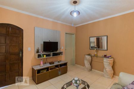 Sala de casa à venda com 4 quartos, 75m² em Jardim Laone, São Paulo