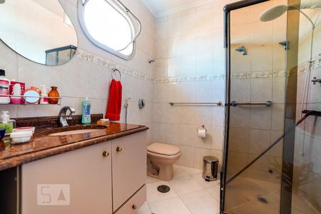 Casa à venda com 136m², 4 quartos e 2 vagas Casa à venda com 136m², 4 quartos e 2 vagasBanheiro