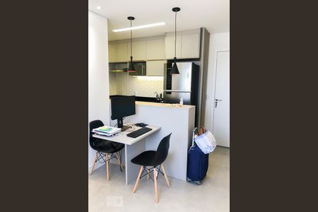 Apartamento para alugar com 34m², 2 quartos e sem vaga Apartamento para alugar com 34m², 2 quartos e sem vagaSala