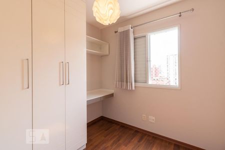 Apartamento para alugar com 73m², 2 quartos e 2 vagasQuarto 