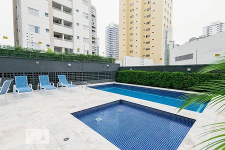 Apartamento para alugar com 73m², 2 quartos e 2 vagasÁrea comum - Piscina