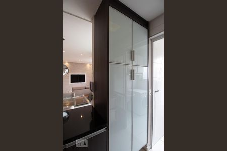 Apartamento para alugar com 73m², 2 quartos e 2 vagasCozinha