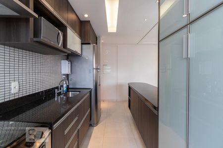 Apartamento para alugar com 73m², 2 quartos e 2 vagasCozinha