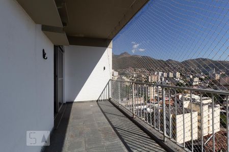 Apartamento à venda com 80m², 2 quartos e 1 vagaVaranda da Sala