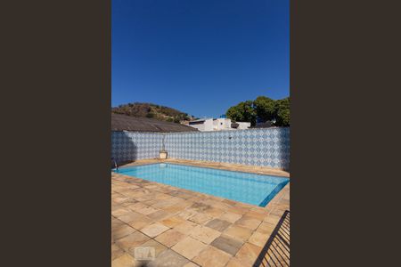 Apartamento à venda com 80m², 2 quartos e 1 vagaÁrea comum - Piscina