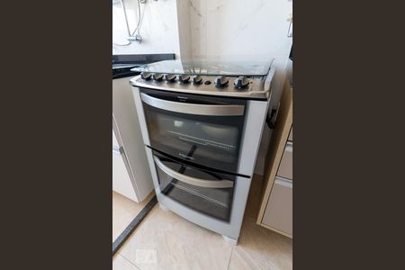 Apartamento à venda com 53m², 2 quartos e 1 vagaCozinha - fogão