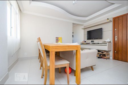 Sala de apartamento para alugar com 3 quartos, 85m² em Jardim América, Belo Horizonte