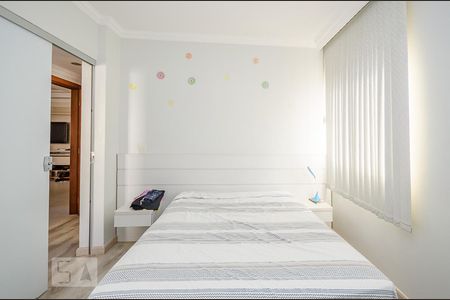 Suíte  de apartamento para alugar com 3 quartos, 85m² em Jardim América, Belo Horizonte