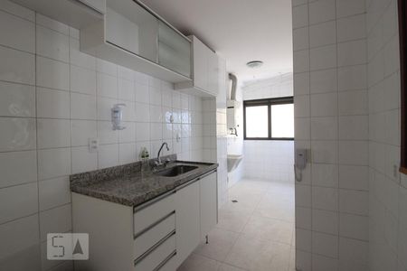 Cozinha de apartamento à venda com 2 quartos, 63m² em Santa Teresinha, São Paulo