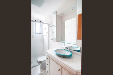 Apartamento para alugar com 170m², 4 quartos e 3 vagasBanheiro Social