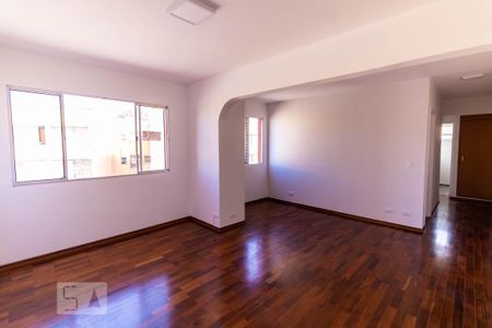 Apartamento à venda com 67m², 2 quartos e 1 vaga Apartamento à venda com 67m², 2 quartos e 1 vagaSala