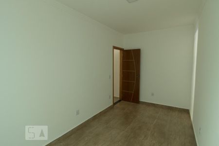 Dormitório 2 de casa para alugar com 2 quartos, 80m² em Vila Portugal, São Paulo