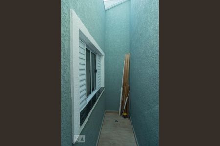 Corredor de casa para alugar com 2 quartos, 80m² em Vila Portugal, São Paulo