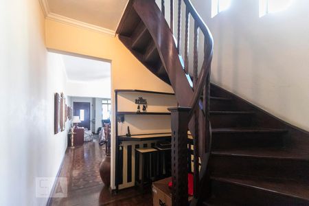 Hall - escada de casa à venda com 4 quartos, 170m² em Vila Clementino, São Paulo