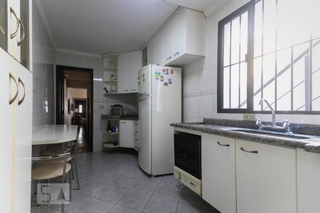 Casa à venda com 170m², 4 quartos e 1 vagaCozinha