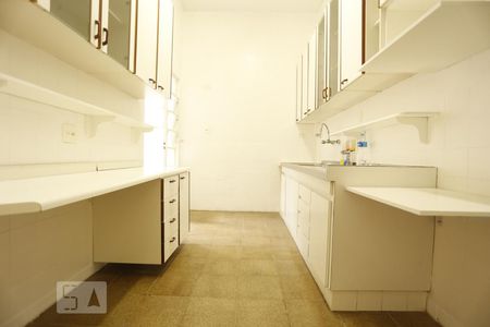 Apartamento à venda com 230m², 3 quartos e 1 vagaCozinha