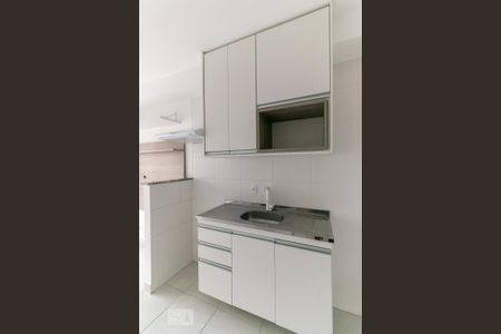Cozinha de kitnet/studio para alugar com 1 quarto, 30m² em Jardim Prudência, São Paulo