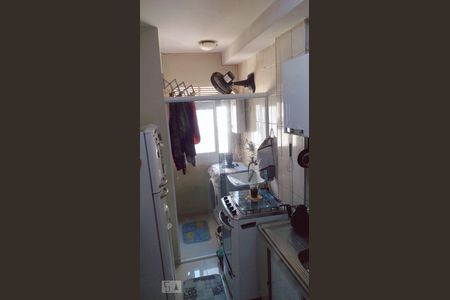 Banheiro de apartamento para alugar com 2 quartos, 50m² em Brás, São Paulo