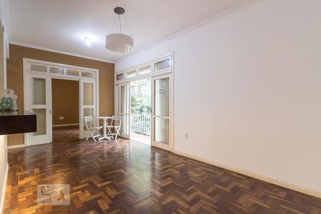 Sala de apartamento à venda com 3 quartos, 120m² em Moinhos de Vento, Porto Alegre