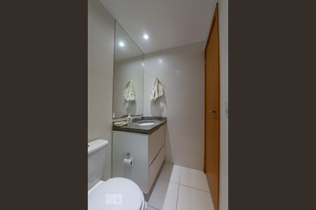 Apartamento para alugar com 79m², 2 quartos e 1 vagaBanheiro