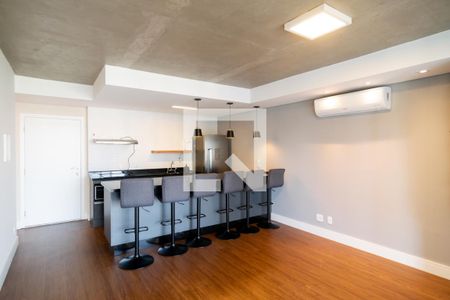 Sala de apartamento para alugar com 1 quarto, 69m² em Cidade Monções, São Paulo