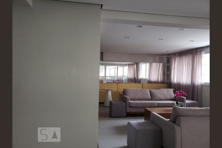 Studio à venda com 38m², 1 quarto e 1 vaga Studio à venda com 38m², 1 quarto e 1 vagaÁrea comum - Salão de festas