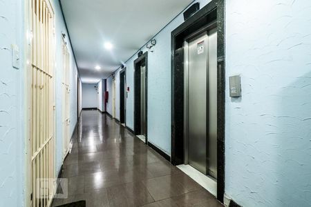 Studio à venda com 17m², 1 quarto e sem vagaElevadores