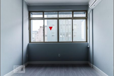 Studio à venda com 17m², 1 quarto e sem vagaSala-quarto