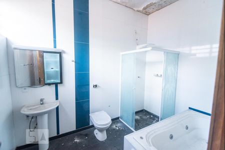 Casa à venda com 470m², 3 quartos e 2 vagasSuíte