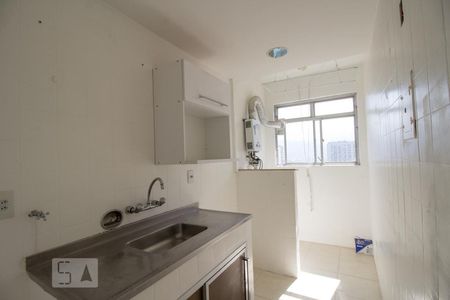 Cozinha de apartamento à venda com 2 quartos, 54m² em Barra da Tijuca, Rio de Janeiro