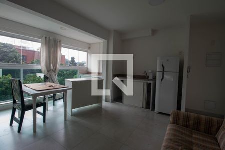 Sala/Quarto/Cozinha de apartamento para alugar com 1 quarto, 35m² em Santo Amaro, São Paulo
