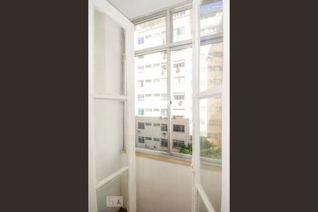 Sala de apartamento à venda com 1 quarto, 60m² em Copacabana, Rio de Janeiro