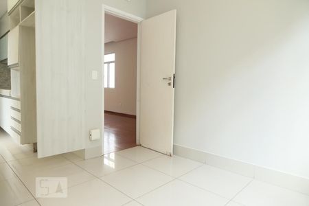 Apartamento para alugar com 97m², 3 quartos e 1 vagaSala