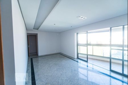 Sala de apartamento para alugar com 3 quartos, 107m² em Jardim Anália Franco, São Paulo