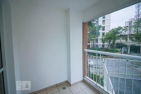 Varanda de apartamento para alugar com 3 quartos, 75m² em Vila Gomes, São Paulo