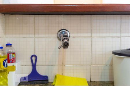 Apartamento à venda com 37m², 1 quarto e 1 vagaCozinha - Torneira