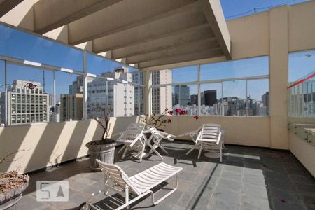 Apartamento à venda com 37m², 1 quarto e 1 vagaÁrea comum