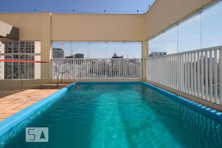 Apartamento à venda com 37m², 1 quarto e 1 vagaÁrea comum