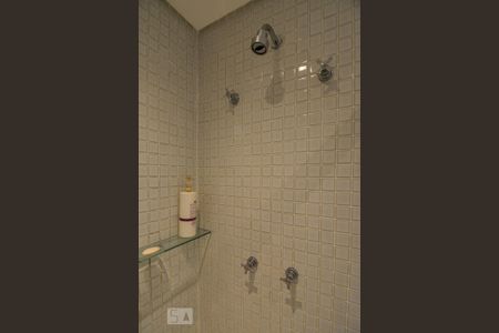 Apartamento para alugar com 50m², 1 quarto e 1 vaga Apartamento para alugar com 50m², 1 quarto e 1 vagaBanheiro