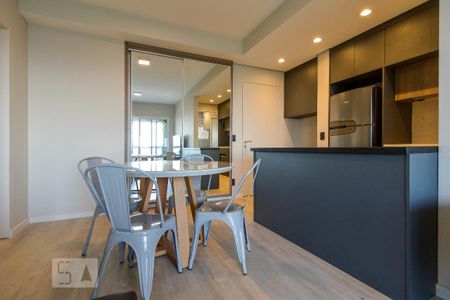 Apartamento para alugar com 50m², 1 quarto e 1 vaga Apartamento para alugar com 50m², 1 quarto e 1 vagaSala