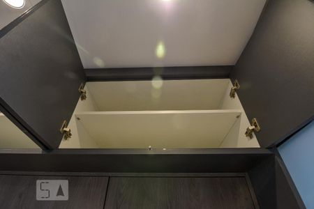 Apartamento para alugar com 50m², 1 quarto e 1 vaga Apartamento para alugar com 50m², 1 quarto e 1 vagaCozinha - Armários