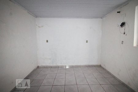 Casa para alugar com 60m², 2 quartos e 2 vagas